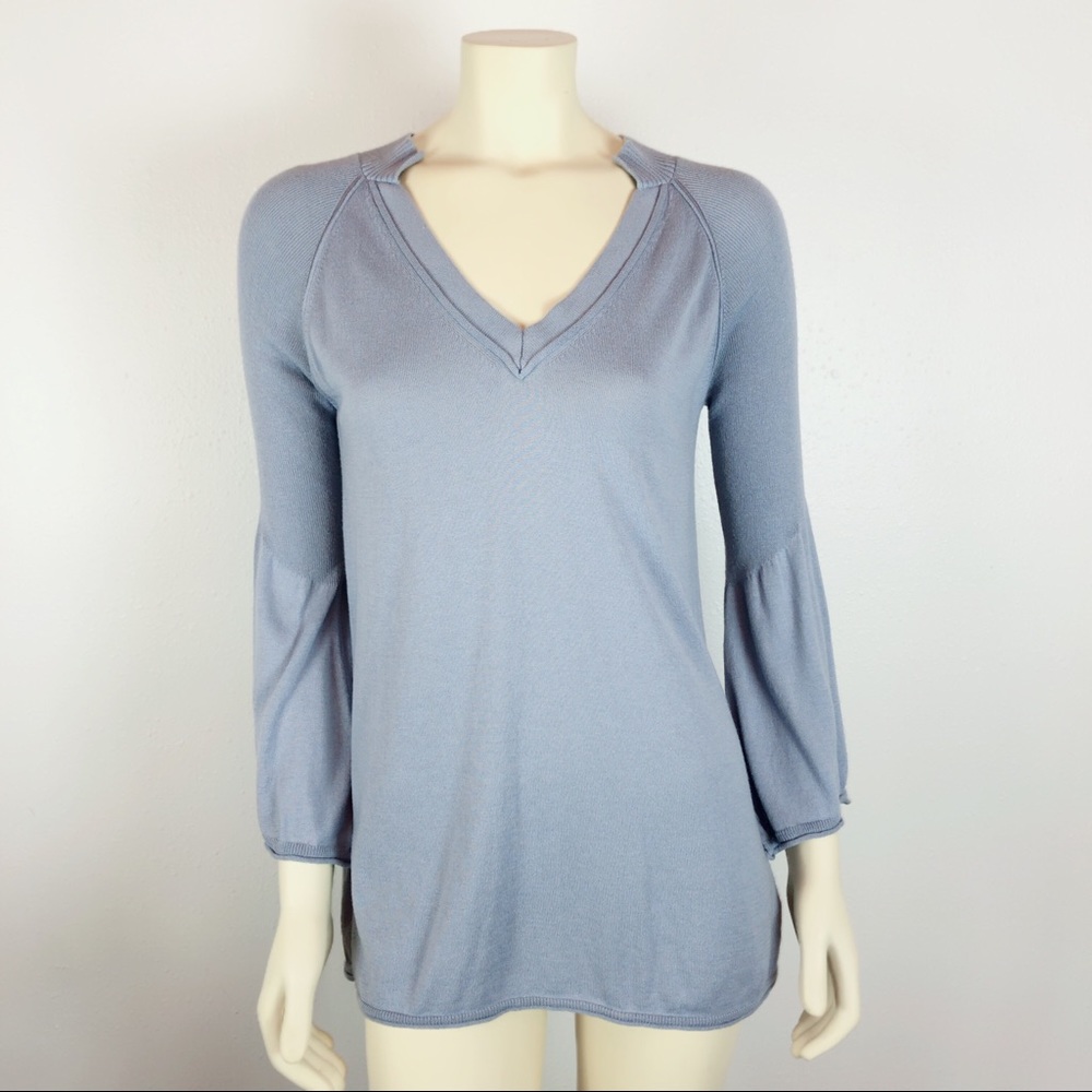 Cabi Cassidy Lightweight V-Neck Sweater Size XS - Picture 2 of 7